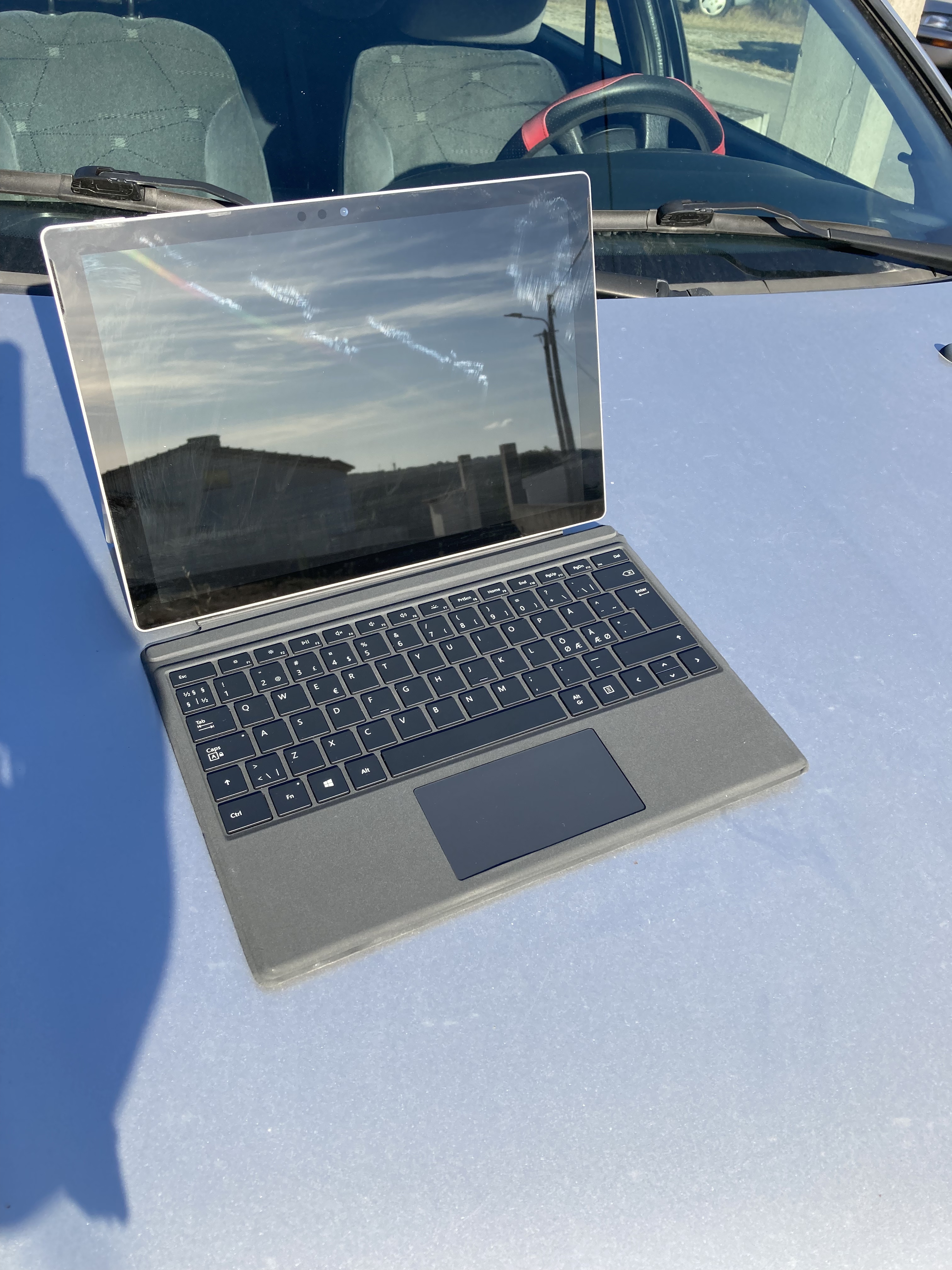 Microsoft Surface Pro 5